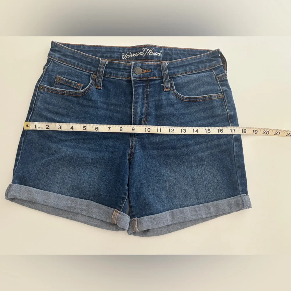 Universal Thread Dark Blue Jean Shorts - Picture 7 of 7